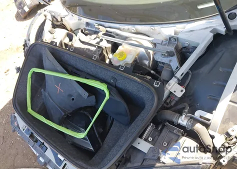 2014 Audi R8 4.2 z USA, uszkodzony, nr VIN WUAWUAFG9EN000133